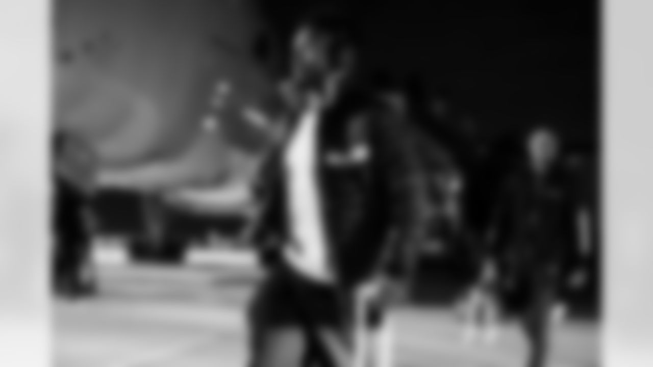 RB Kimani Vidal (30)