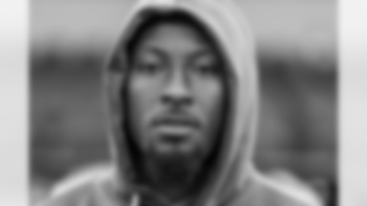 Check out the best shots from the Chargers Week 10 matchup against the Steelers!