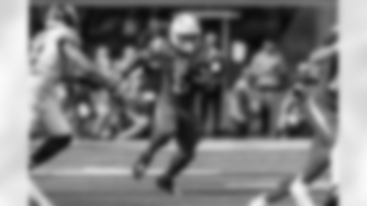 Take a look back at the best photos of the Chargers 2025 draft class in their inaugural NFL campaign.