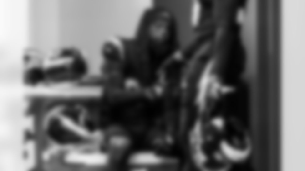 Check out the best shots from the Chargers Week 17 matchup against the Texans!