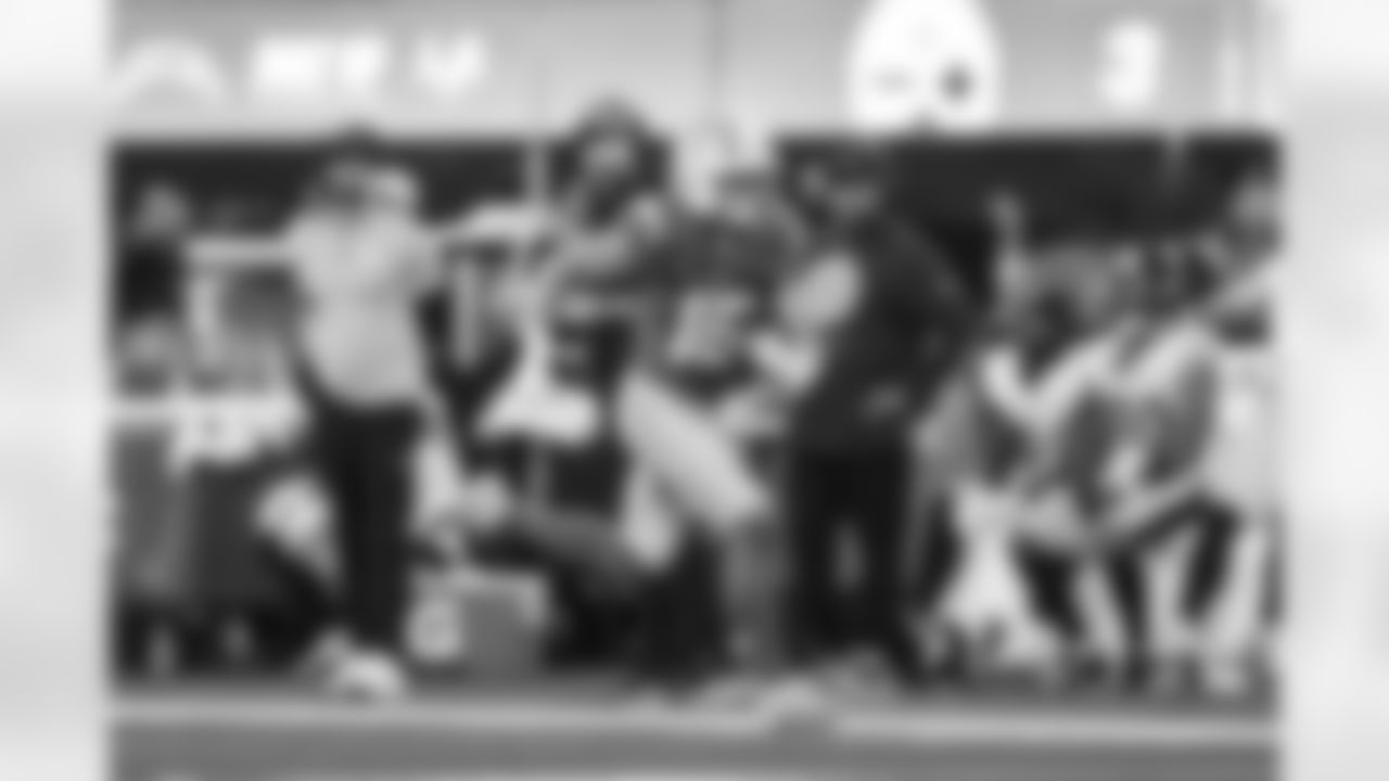 WR Ladd McConkey (15)