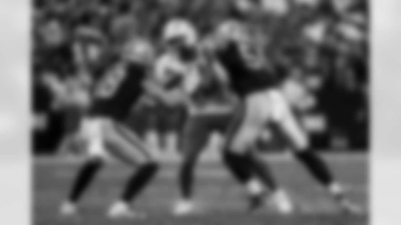 Take a look at the best photos of Chargers 2026 free agent Kendall Williamson