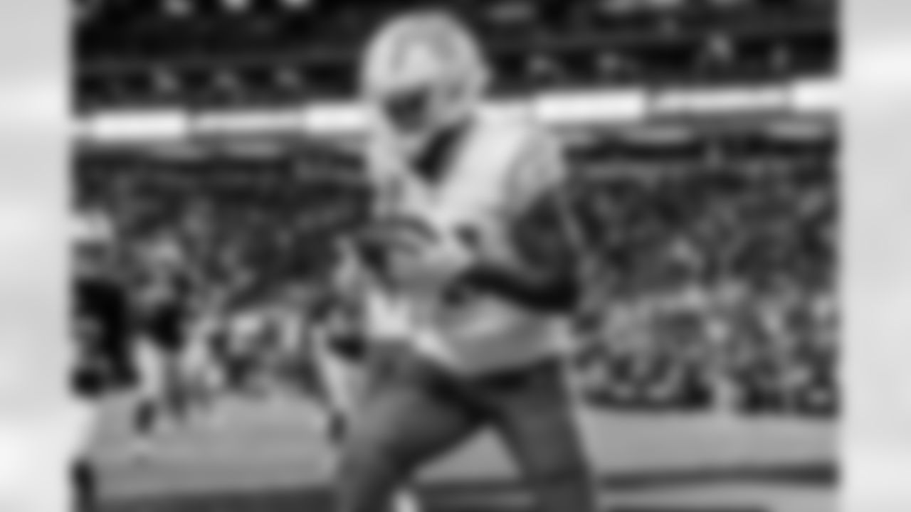 Check out the best shots from the Chargers Week 2 matchup against the Raiders!