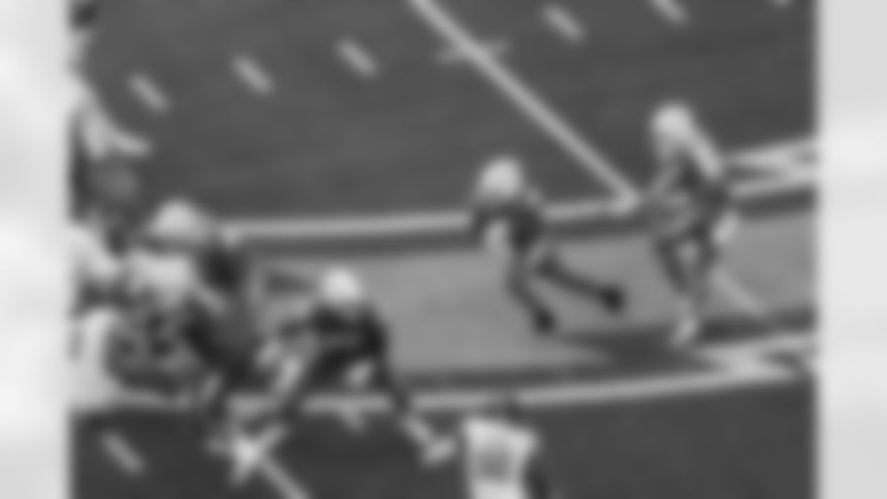 Take a look at the best photos of Chargers 2026 free agent Kimani Vidal