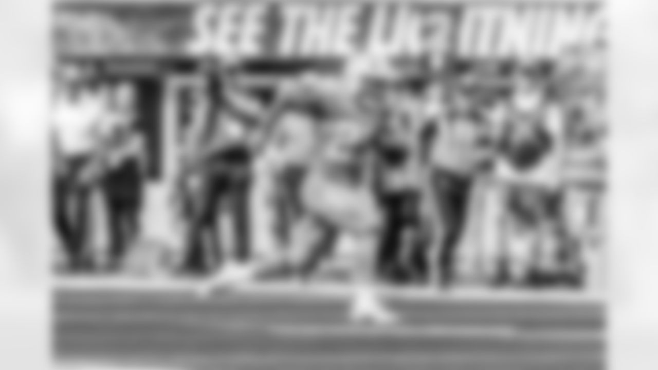 The Los Angeles Chargers play the Las Vegas Raiders on Sunday, September 8, 2024 at SoFi Stadium in Inglewood, CA.
[FINAL SCORE: LAC 22 - LV 10]