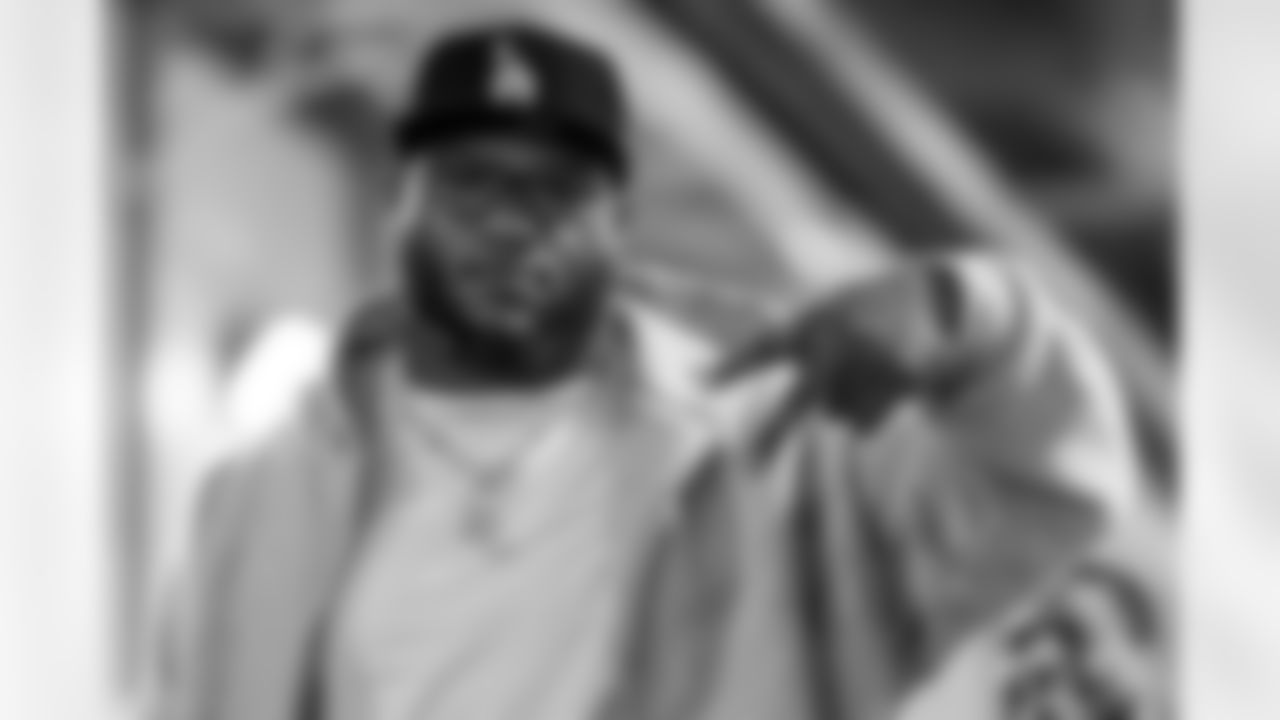 Take a look back at the best photos of the Chargers best arrival fits of the 2025 season.