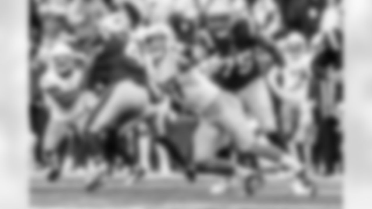 Take a look back at the Chargers Week 17 matchup with the Patriots in monochrome!