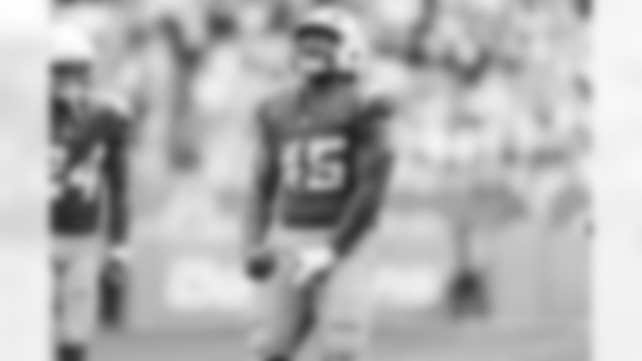 OLB Tuli Tuipulotu (45)