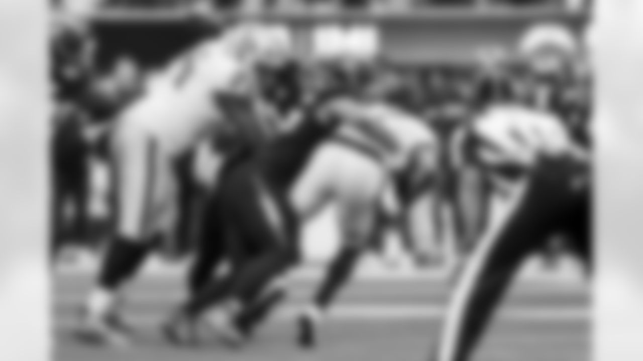 OLB Tuli Tuipulotu (45)