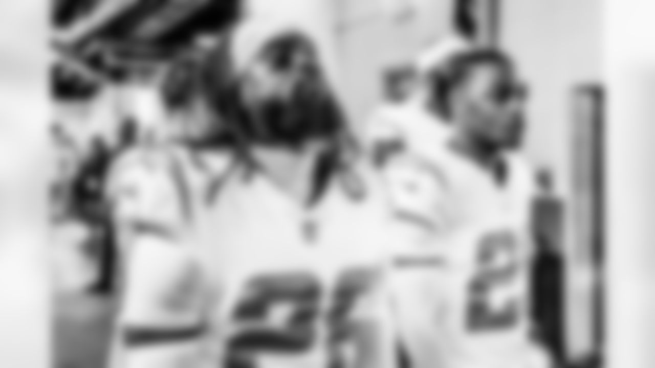 Take a look back at the Chargers Week 18 matchup with the Broncos in monochrome.