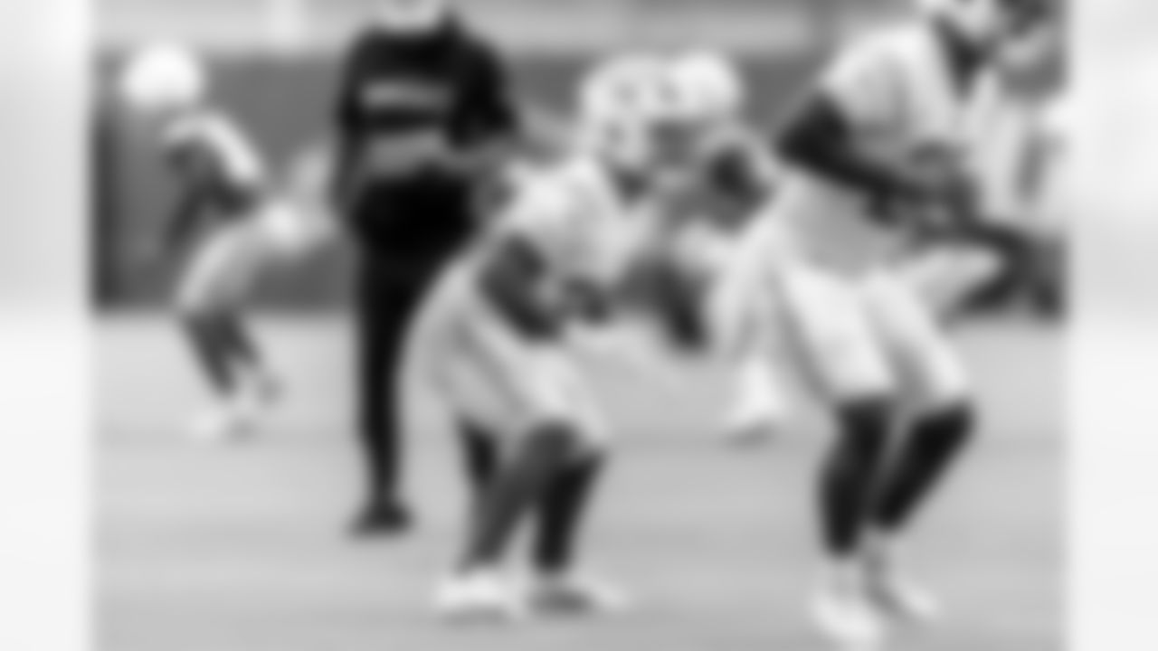 Los Angeles Chargers players participate in Phase 3 of the offseason program on Tuesday, June 3, 2025 at The Bolt in El Segundo, CA.