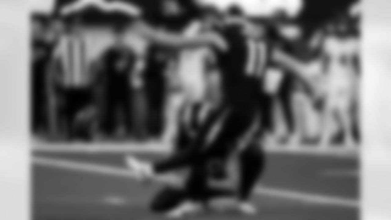 Take a look back at the best photos of Cameron Dicker's 2025 campaign.