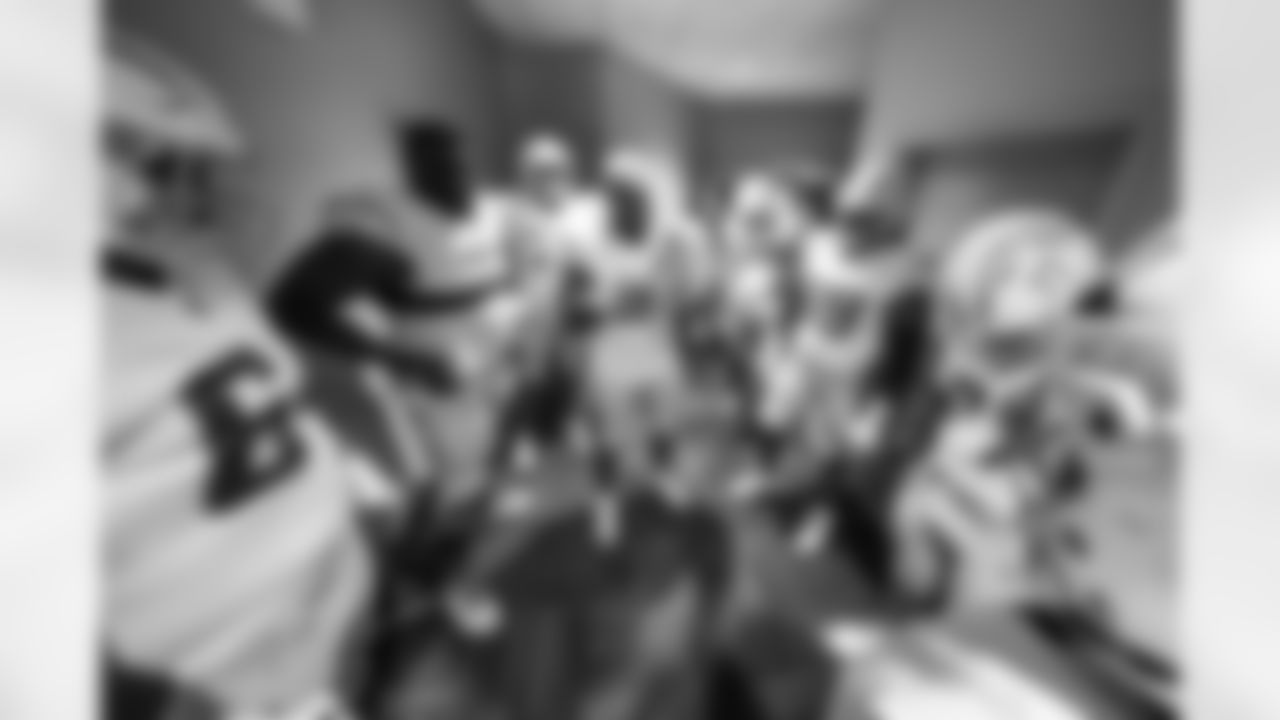 G Mekhi Becton (73), OL Jamaree Salyer (68) and DL Da'Shawn Hand (91)