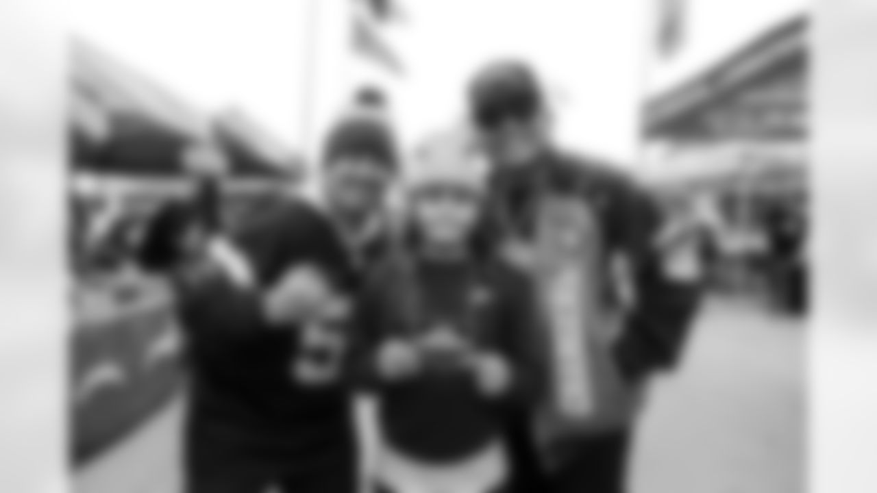 Fans joined the Bolt Fam at Pepsi Tailgate Central to get gameday ready for the Chargers' Week 13 clash with the Las Vegas Raiders.