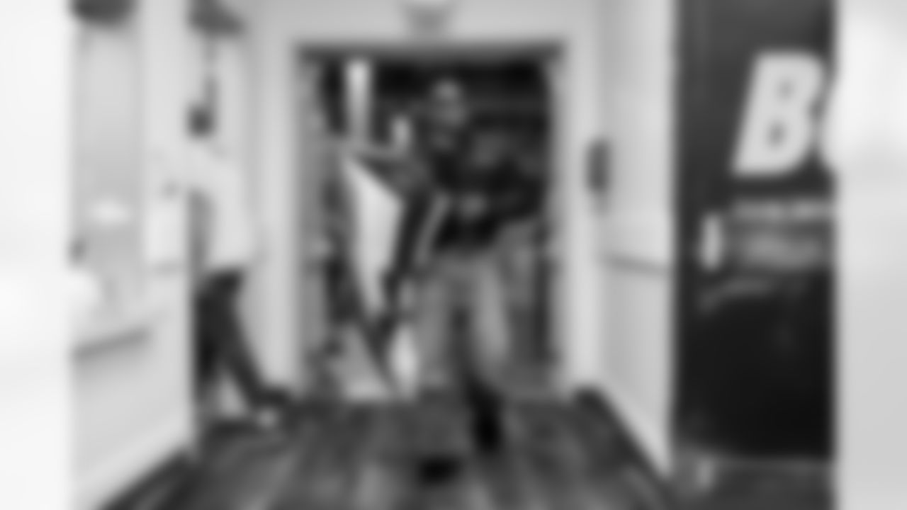 LB Daiyan Henley (0)