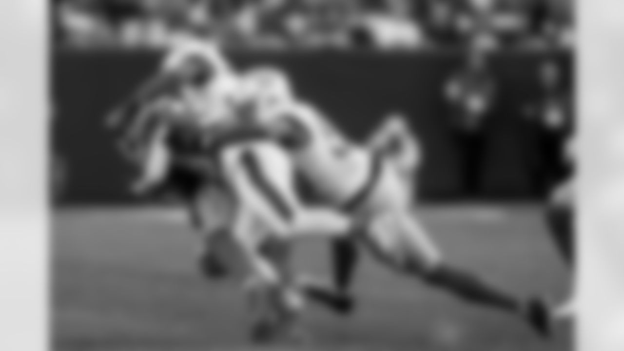 Take a look at the best photos of Chargers 2026 free agent Del'Shawn Phillips