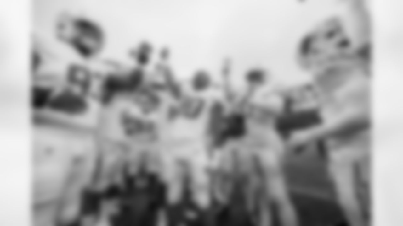 The Los Angeles Chargers play the New England Patriots on Sunday, December 3, 2023 at Gillette Stadium in Foxborough, MA.
[FINAL SCORE: LAC 6 - NE 0]