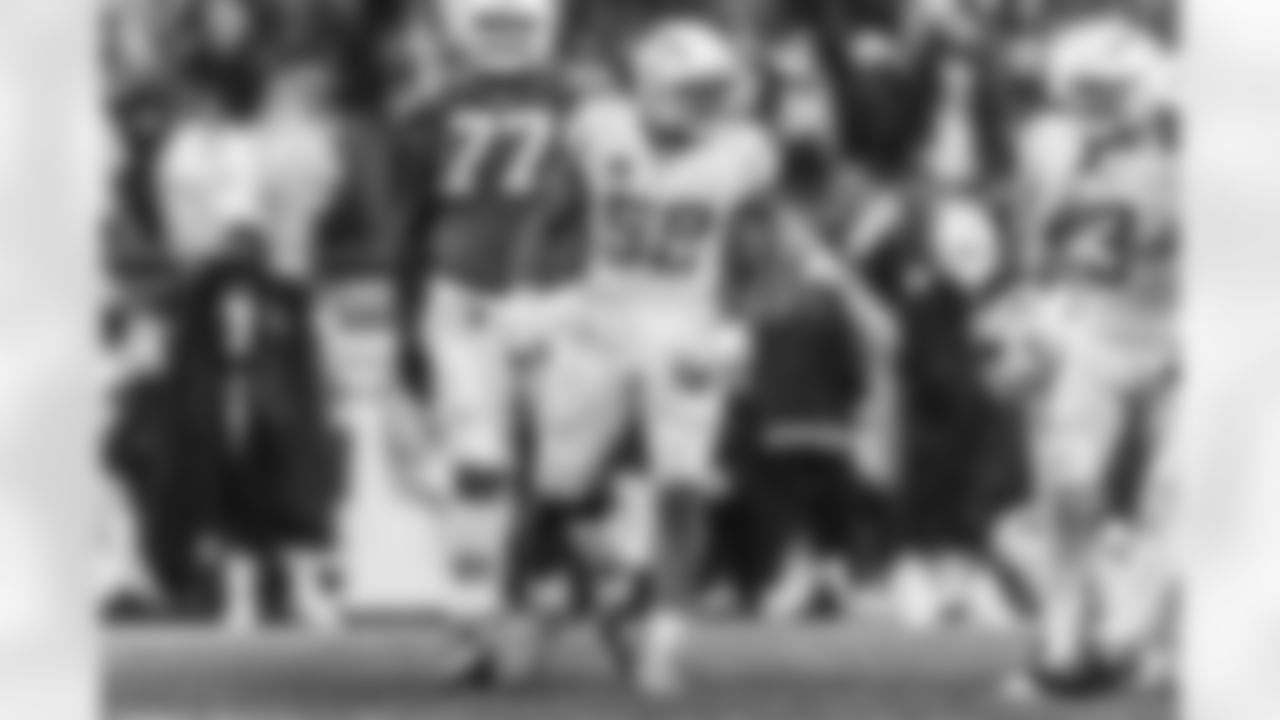 The Los Angeles Chargers play the New England Patriots on Sunday, December 3, 2023 at Gillette Stadium in Foxborough, MA.
[FINAL SCORE: LAC 6 - NE 0]