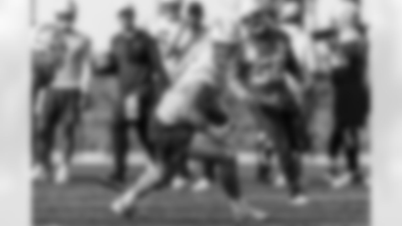 #88 | TE | Tanner McLachlan