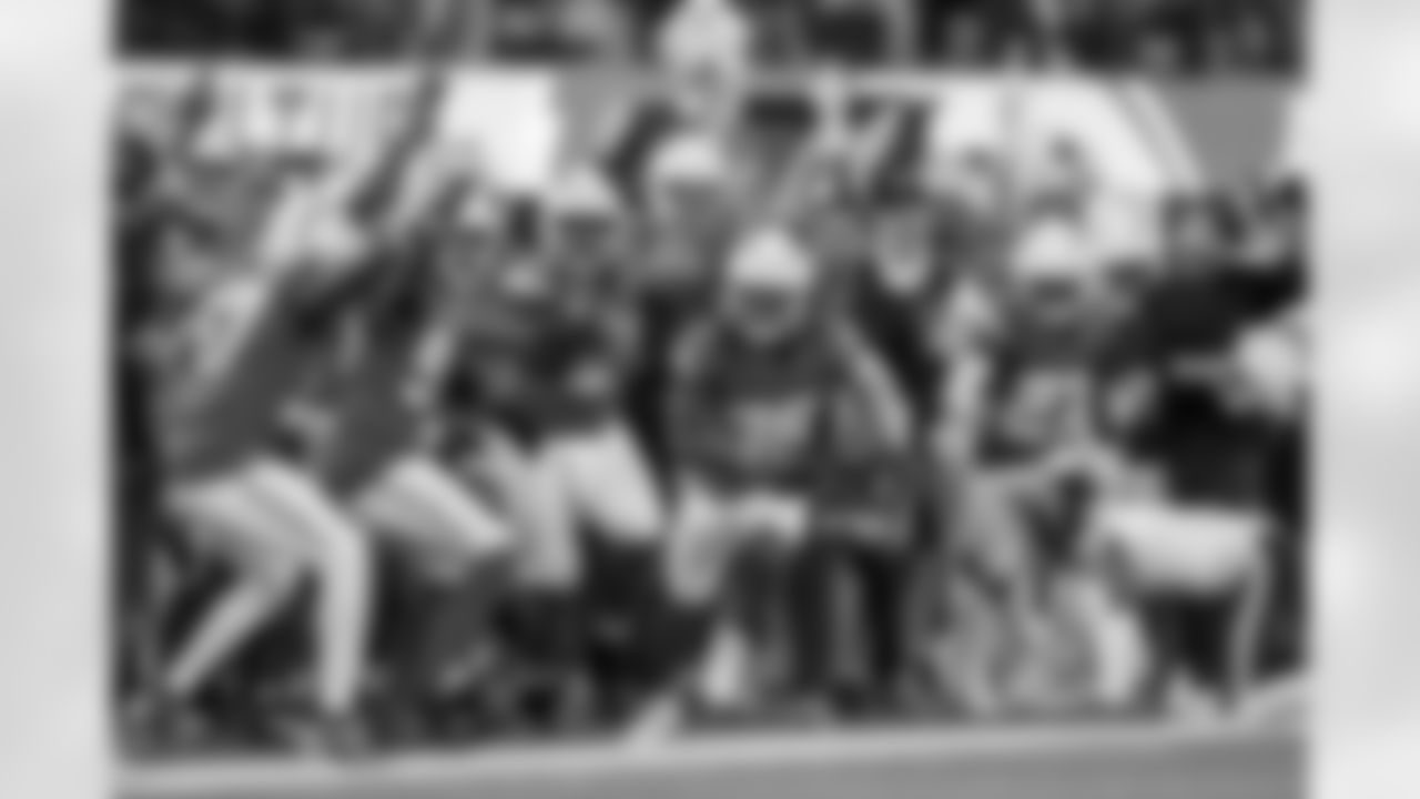 The Los Angeles Chargers play the Chicago Bears on Sunday, October 29, 2023 at SoFi Stadium in Inglewood, CA.
[FINAL SCORE: LAC 30 - CHI 13]