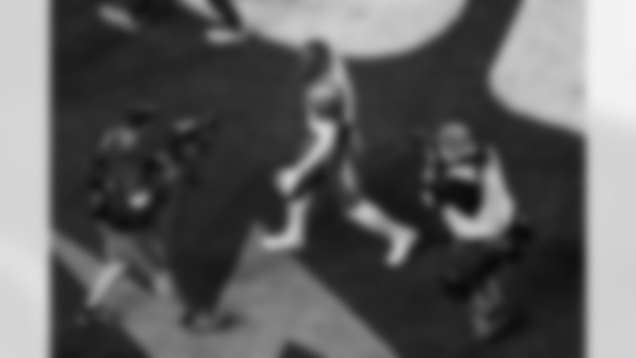 S Tony Jefferson (23)