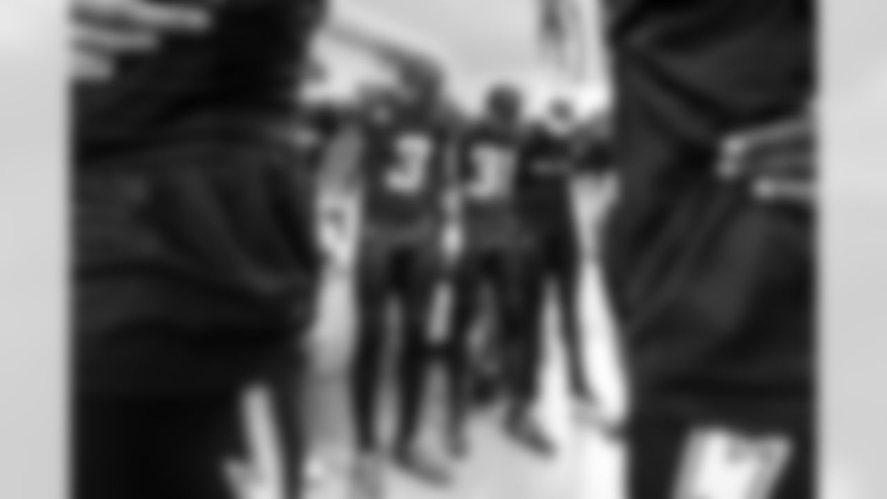 S Derwin James Jr. (3) and S Marcus Williams (31)