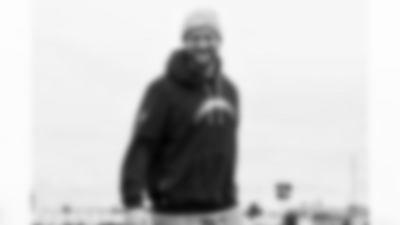 Los Angeles Chargers TE Will Dissly (89) travels to Denver on Saturday, Jan. 3, 2025 for the Week 18 regular season matchup against the Denver Broncos.