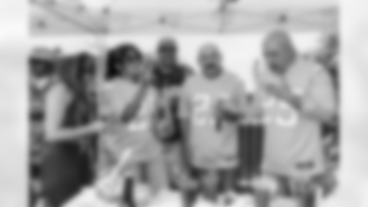 The Los Angeles Chargers play the Denver Broncos on Sunday, September 21, 2025 at SoFi Stadium in Inglewood, CA.
[FINAL SCORE: LAC 23 - DEN 20]