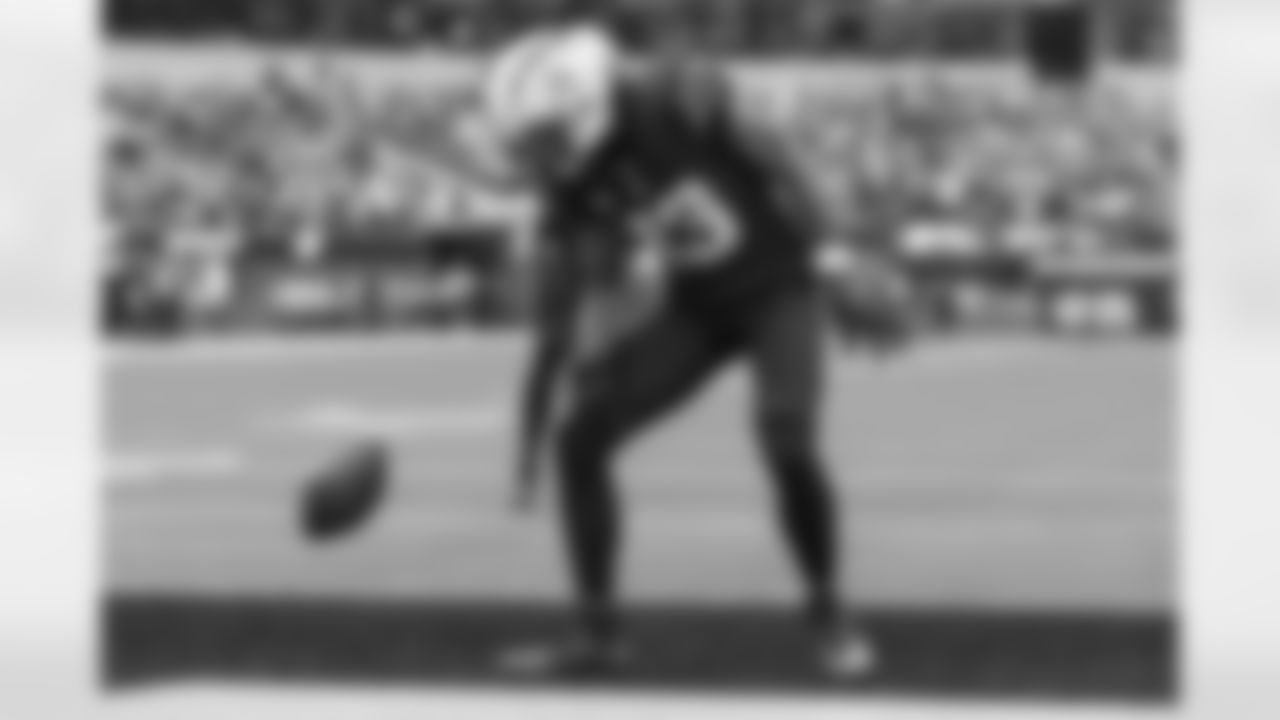 The Los Angeles Chargers play the New England Patriots on Sunday, October 31, 2021 at SoFi Stadium in Inglewood, CA.
[FINAL SCORE: NE 27 - LAC 24]