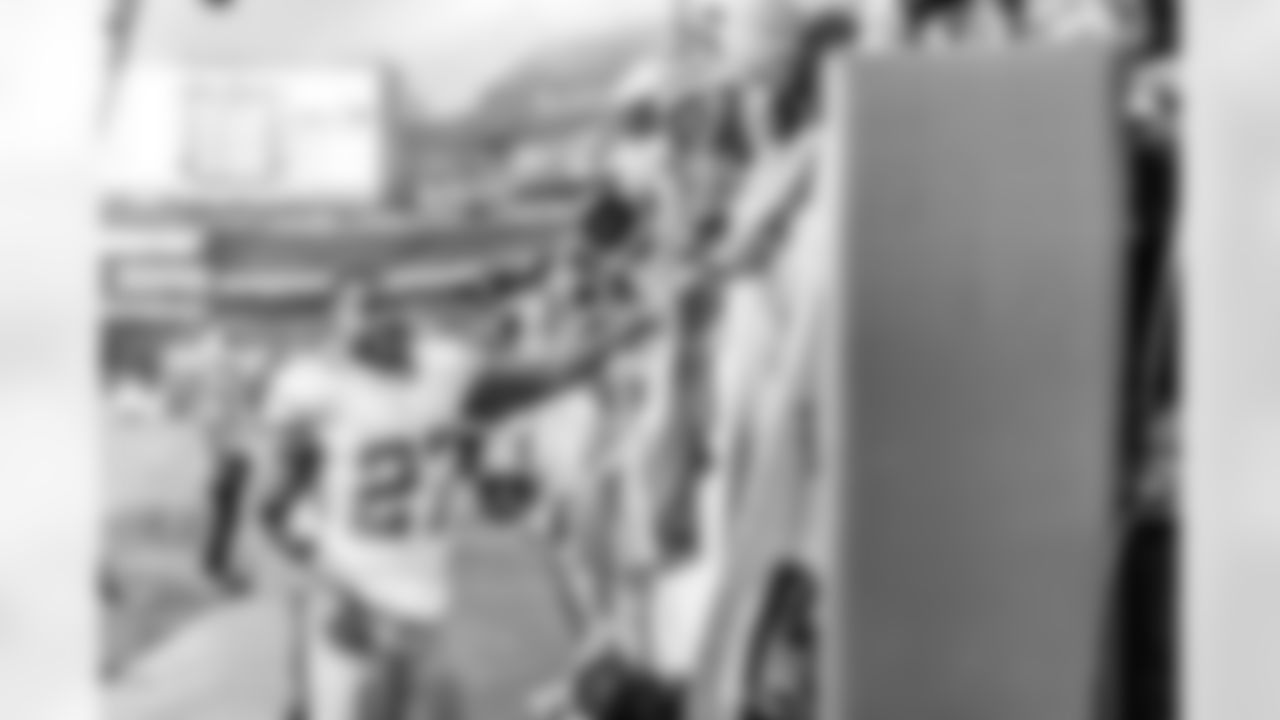 Take a look back at the Chargers Week 17 matchup with the Patriots in monochrome!