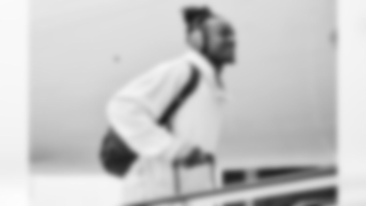 Los Angeles Chargers WR KeAndre Lambert-Smith (84) travels to Denver on Saturday, Jan. 3, 2025 for the Week 18 regular season matchup against the Denver Broncos.