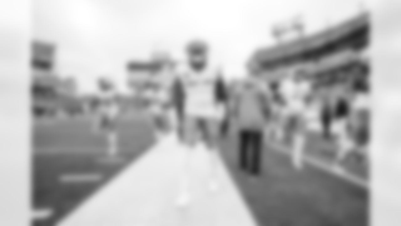 OLB Khalil Mack (52)