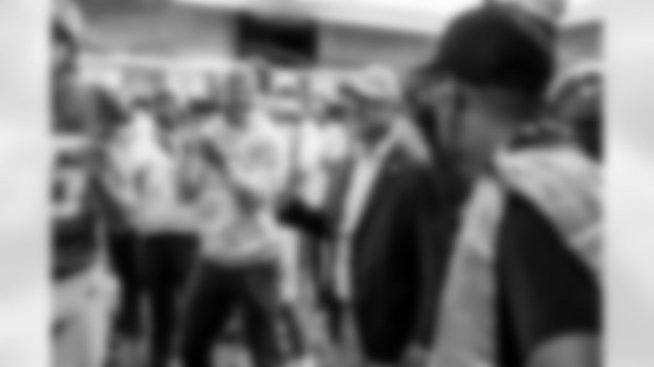 The Los Angeles Chargers play the Tennessee Titans on Sunday, November 10, 2024 at SoFi Stadium in Inglewood, CA.
[FINAL SCORE: LAC 27 - TEN 17]