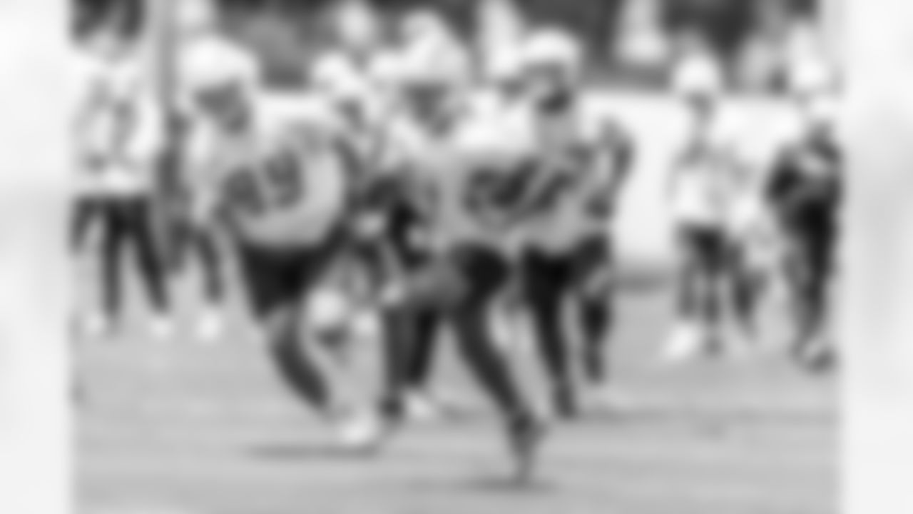 Los Angeles Chargers players participate in Phase 3 of the offseason program on Tuesday, May 27, 2025 at The Bolt in El Segundo, CA.