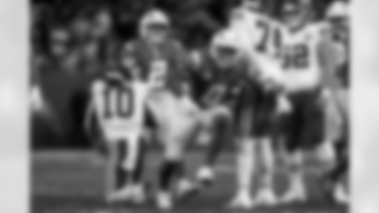 Take a look back at the best photos of the Chargers best celebrations of the 2025 season.