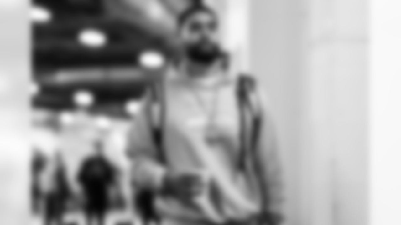 QB DJ Uiagalelei (7)