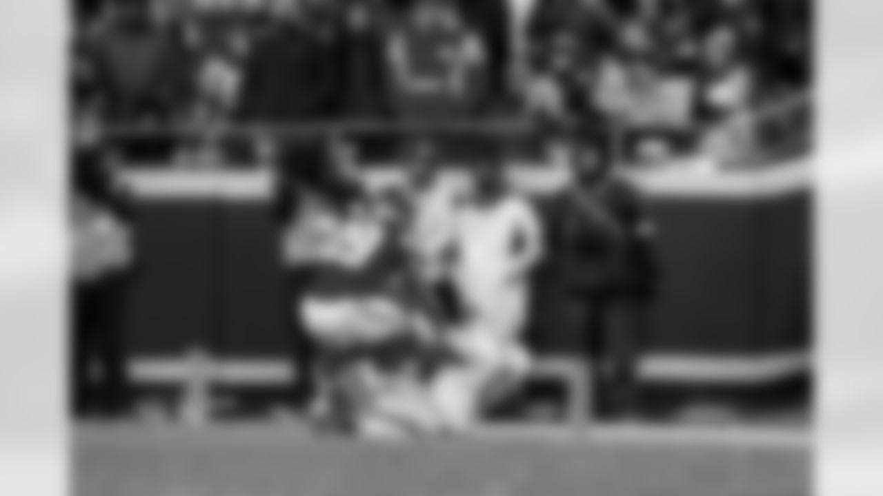 LB Daiyan Henley (0)