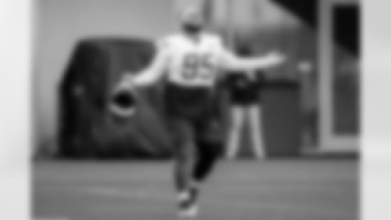 The Los Angeles Chargers practice on Tuesday, December 23, 2025 at The Bolt in El Segundo, CA.