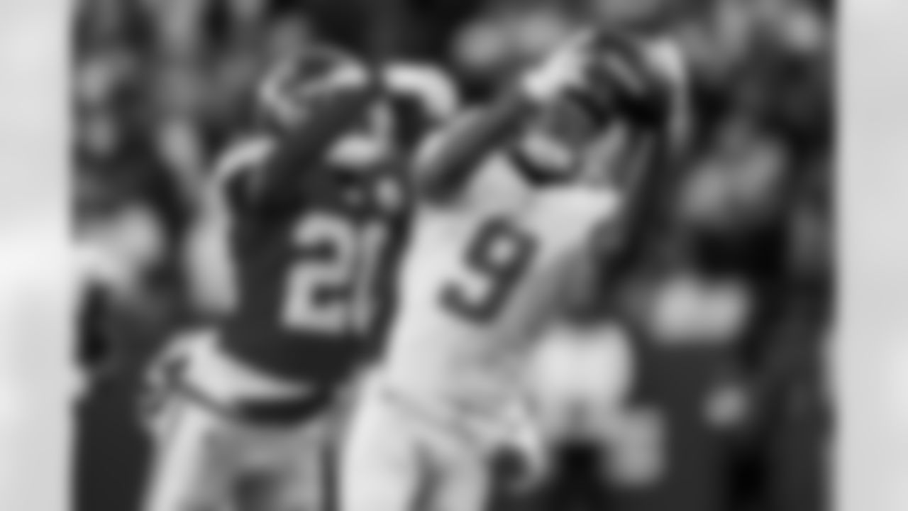 Take a look back at the best photos of the Chargers 2025 draft class in their inaugural NFL campaign.