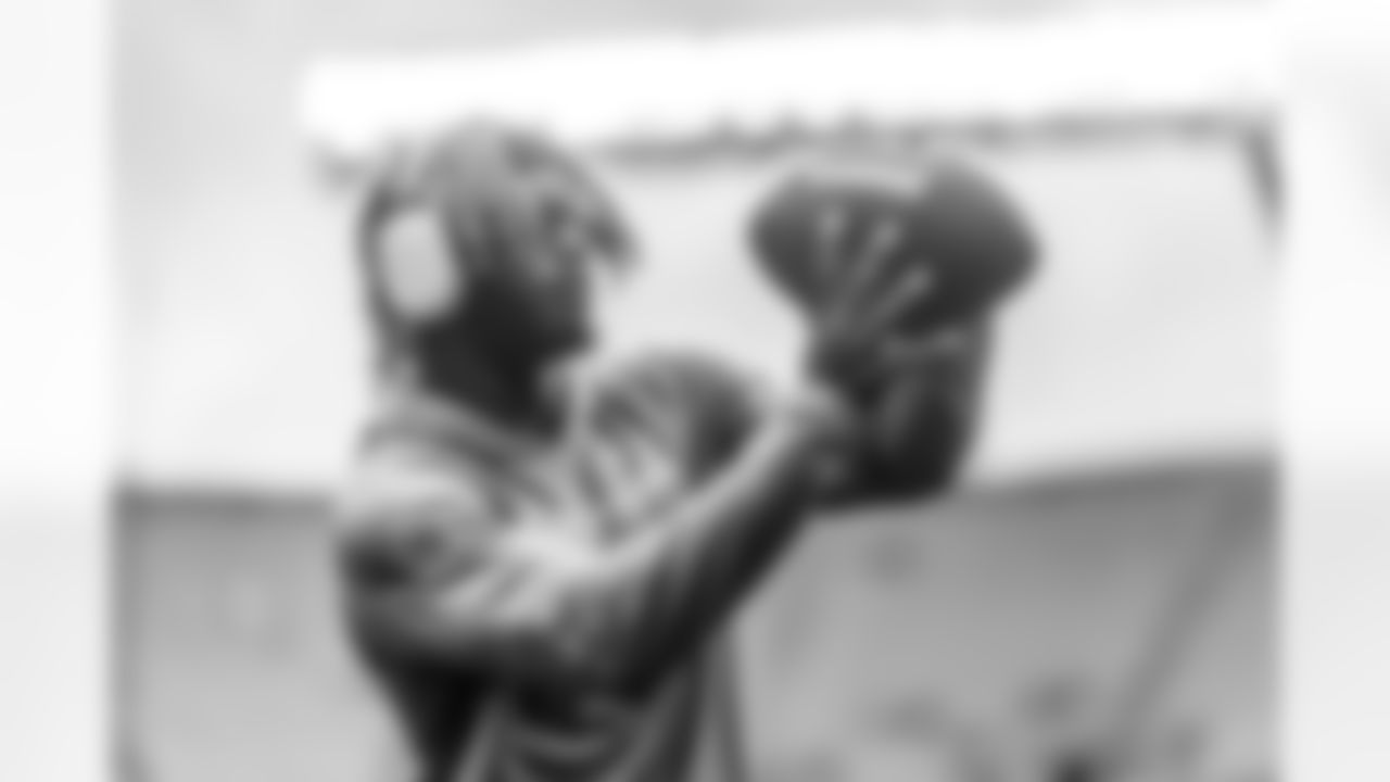 The Los Angeles Chargers play the Carolina Panthers on Sunday, September 15, 2024 at Bank of America Stadium in Charlotte, NC.
[FINAL SCORE: LAC 26 - CAR 3]