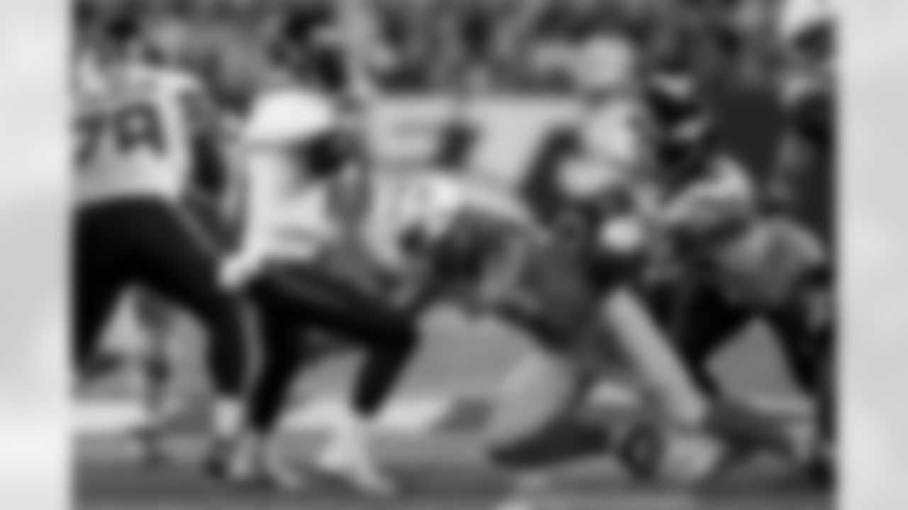 The Los Angeles Chargers play the New York Jets on Monday, November 6, 2023 at MetLife Stadium in East Rutherford, NJ.
[FINAL SCORE: LAC 27 - NYJ 6]