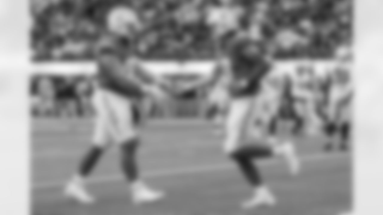 The Los Angeles Chargers play the Las Vegas Raiders on Sunday, October 1, 2023 at SoFi Stadium in Inglewood, CA.
[FINAL SCORE: LAC 24 - LV 17]