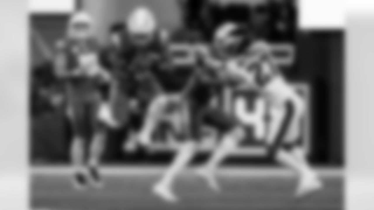 Take a look back at the best photos of the offense's 2025 campaign