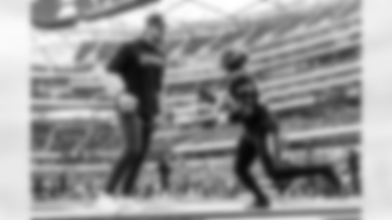 Check out the best shots from the Chargers Week 13 matchup against the Raiders!