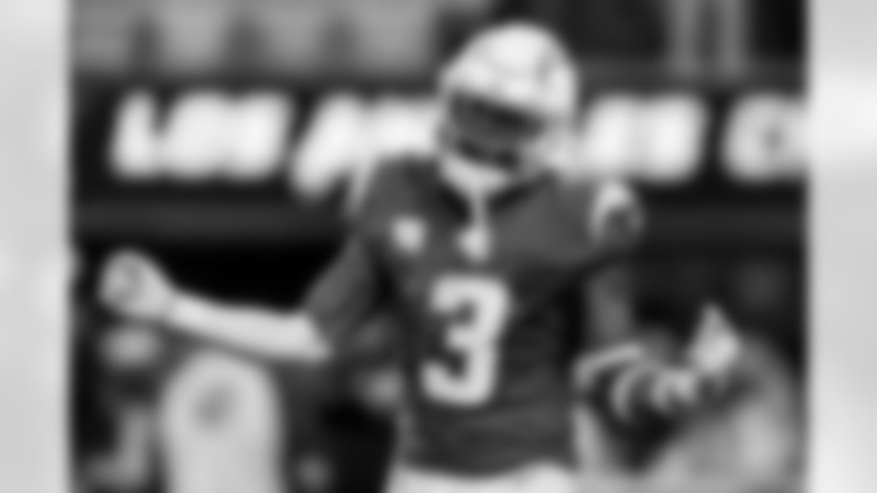 The Los Angeles Chargers play the Cincinnati Bengals on Sunday, November 17, 2024 at SoFi Stadium in Inglewood, CA.
[FINAL SCORE: LAC 34 - CIN 27]