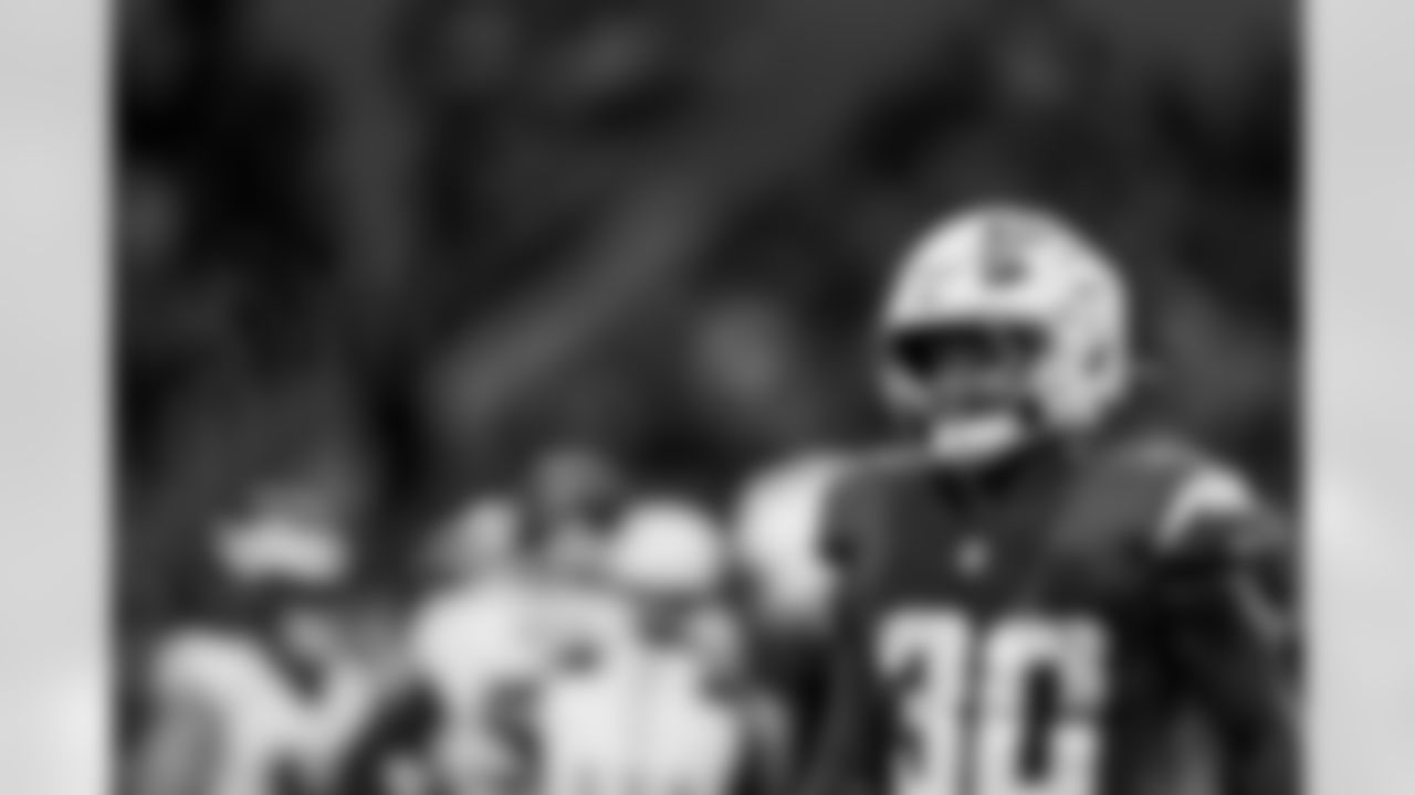 Take a look at the best photos of Chargers 2026 free agent Kimani Vidal