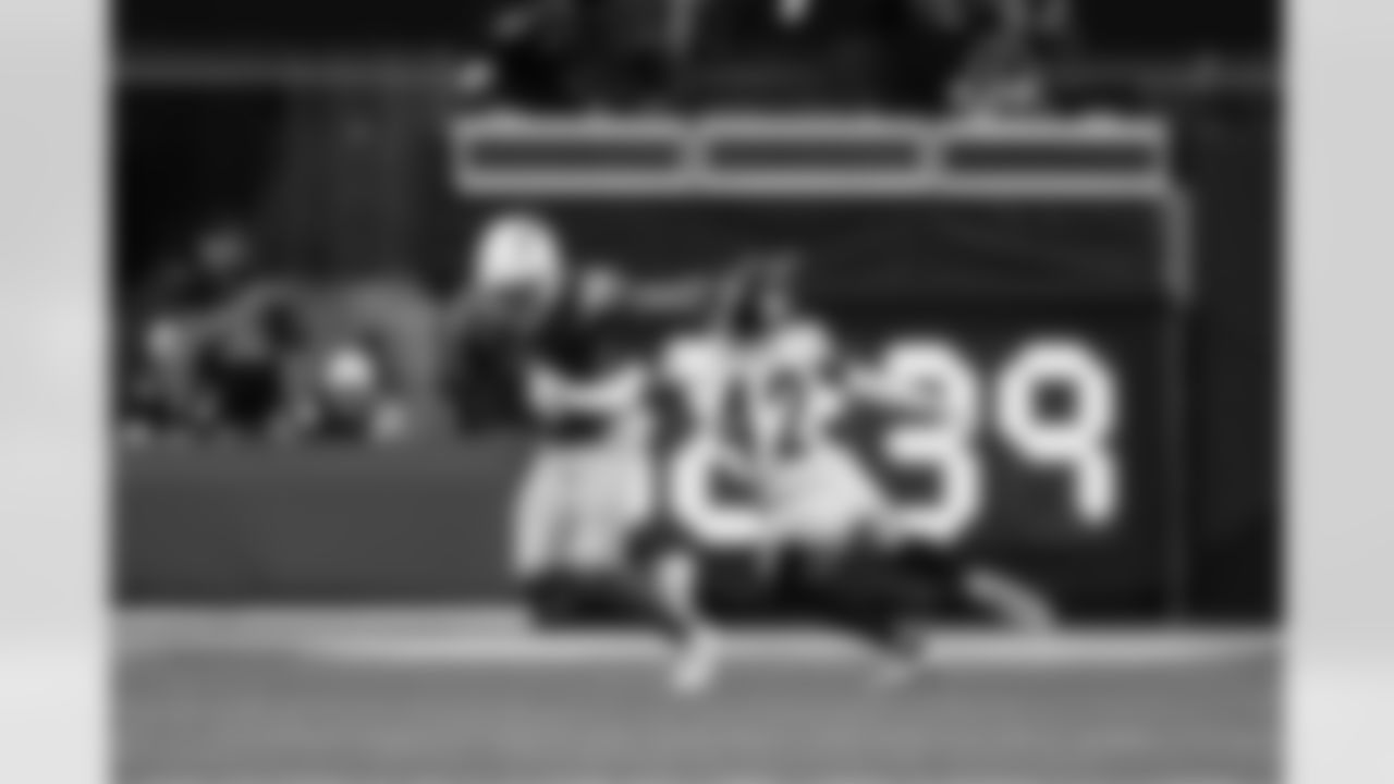 WR Quentin Johnston (1)