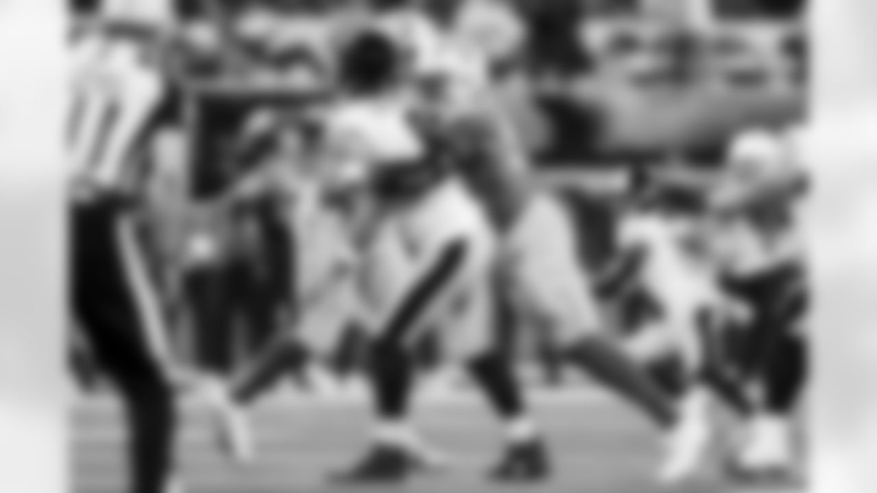 OLB Khalil Mack (52)