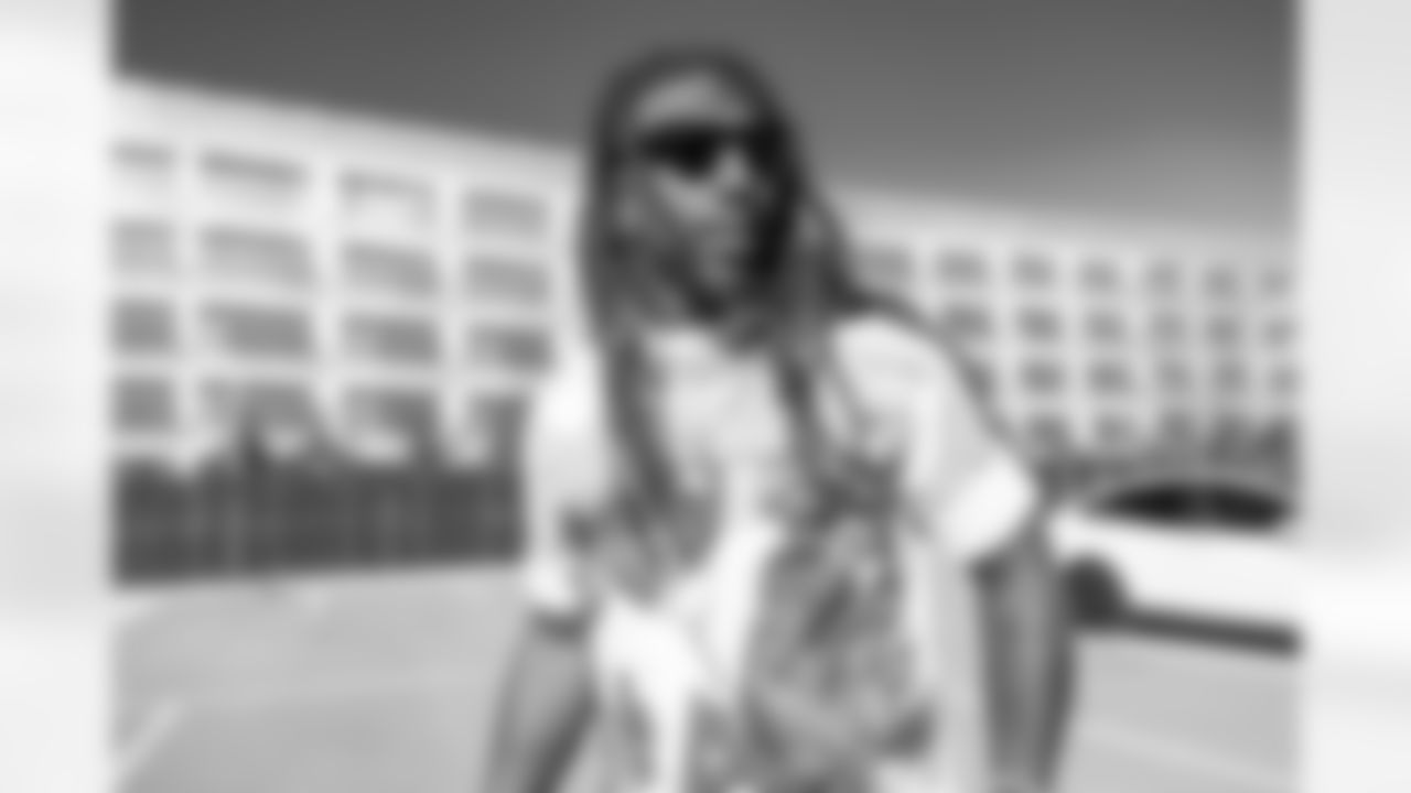 Check out the best shots from the Chargers Week 10 matchup against the Steelers!