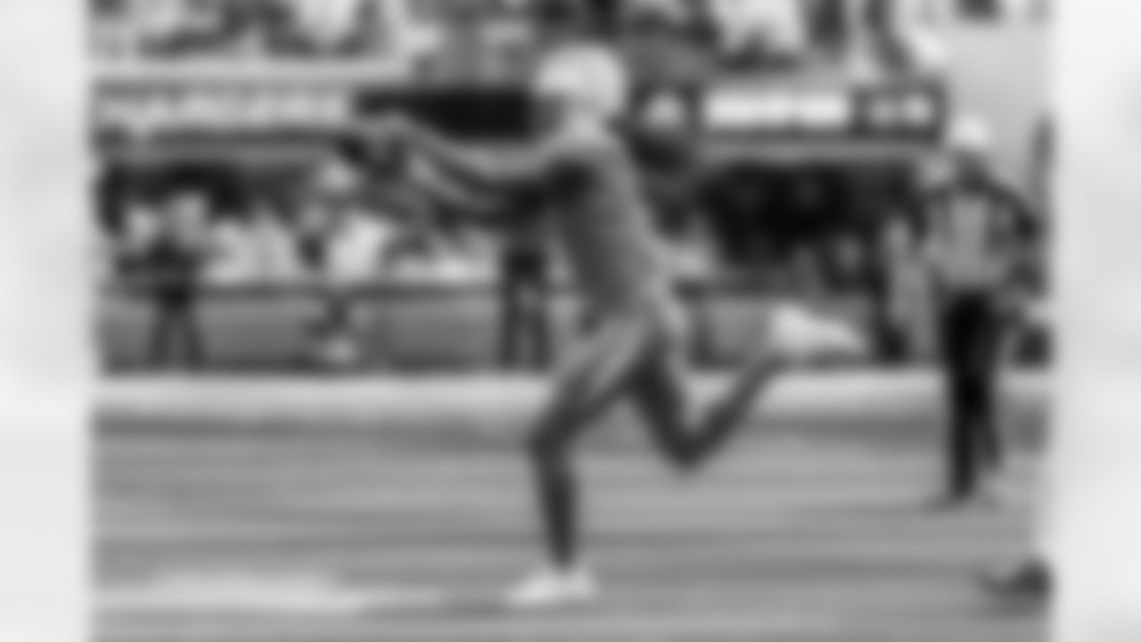 Take a look back at the Chargers Week 5 matchup with the Commanders in monochrome!